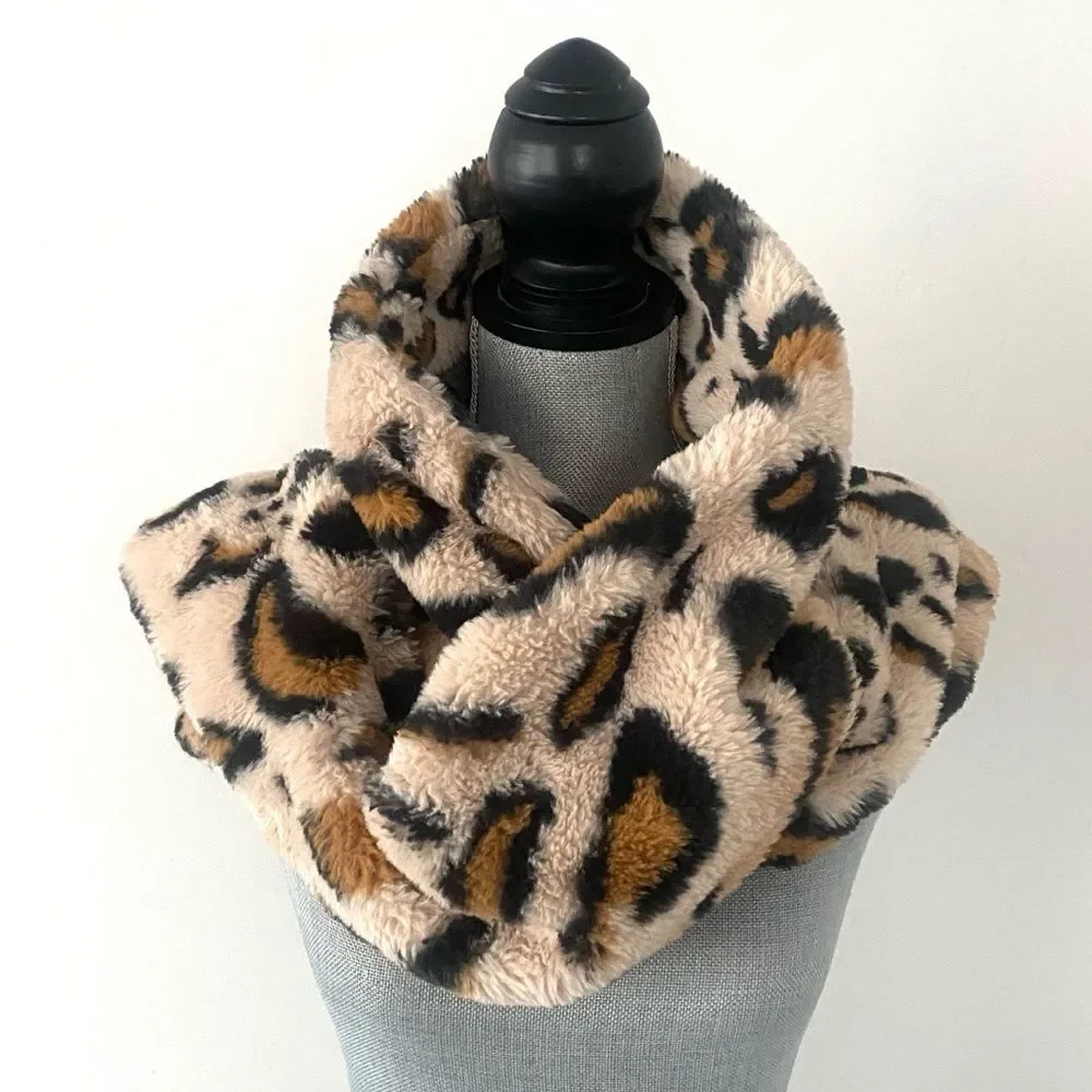 Minky Couture Leopard Print Faux Fur Scarf Oversized Soft Cozy Casual